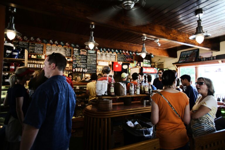 A Guide for Newcomers on the Unwritten Rules of an Aussie Pub