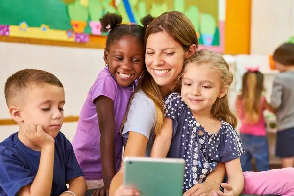 Caring for Children Program: Canada’s Caregivers