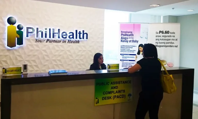 Who are the qualified PhilHealth dependents