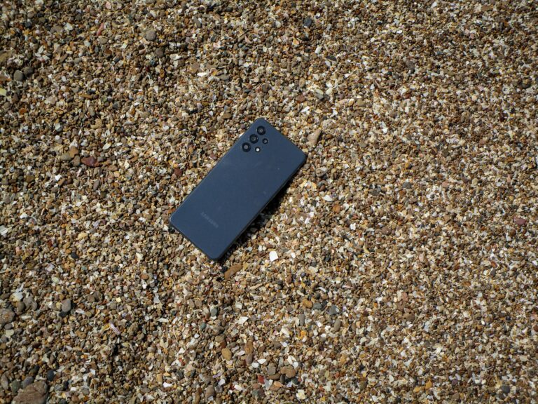 What To Do When Your Phone is Lost or Stolen in Saudi Arabia
